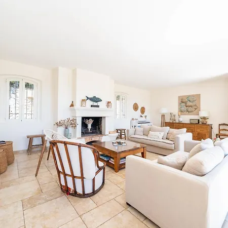 Villa 4-bedroom With Swimming Pool Garden And Sea Views Antibes