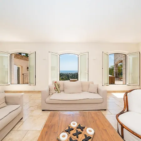 Villa 4-bedroom With Swimming Pool Garden And Sea Views