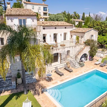 4-bedroom With Swimming Pool Garden And Sea Views Antibes